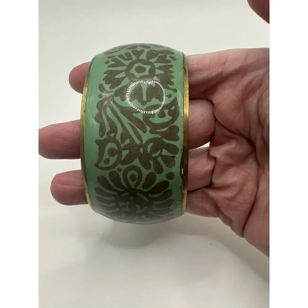 Vintage Floral Green Enamel Brass Bangle Bracelet Size 8